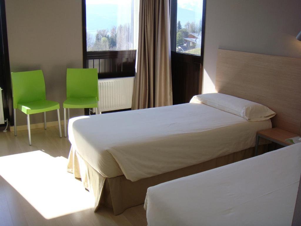 Отель Campus Cerdanya Пучсерда Номер фото