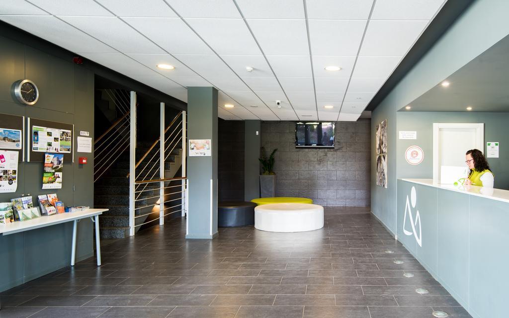 Отель Campus Cerdanya Пучсерда Экстерьер фото